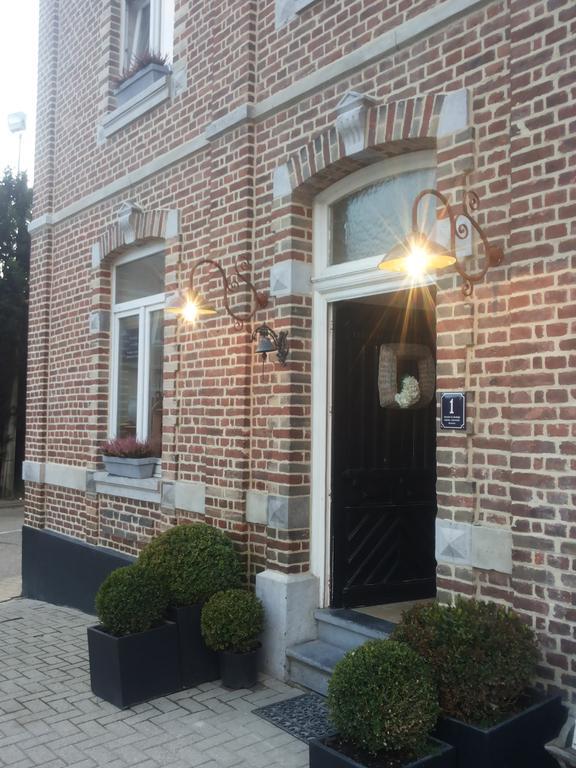 Maison Sophie Bed and Breakfast Tongeren Exterior foto